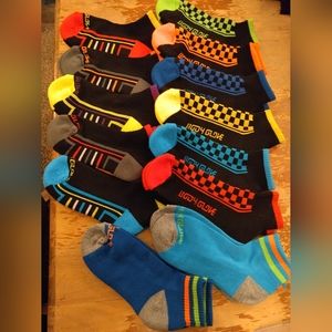 Body Glove kids socks 13 pairs boys large